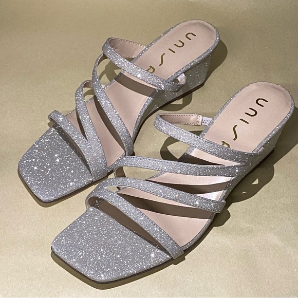 NEW Unisa Kerilyn Silver Glitter Low Block Heel Sandals - Picture 2 of 7